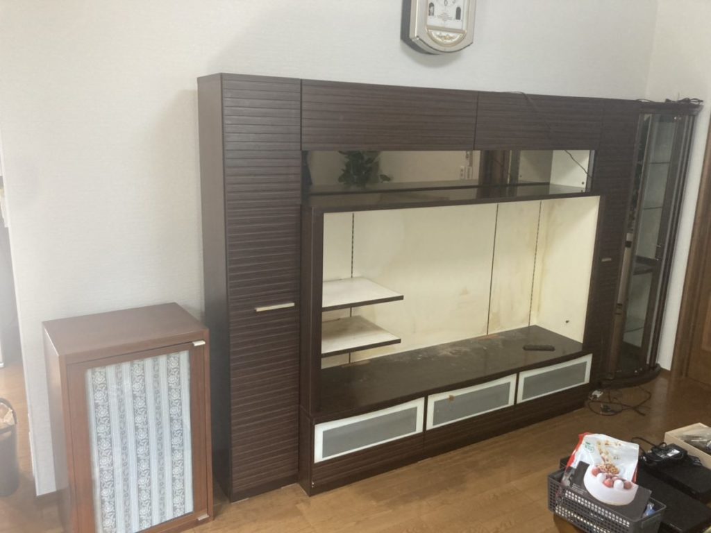 テレビボード解体回収