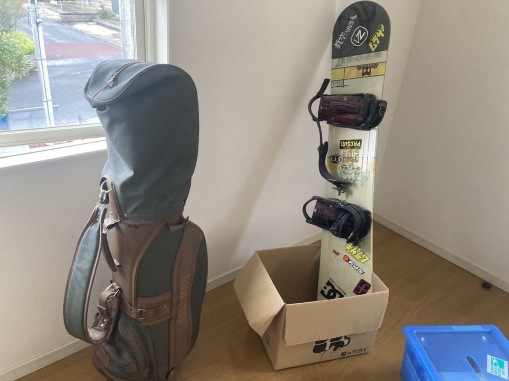 ゴルフセットとスノーボード